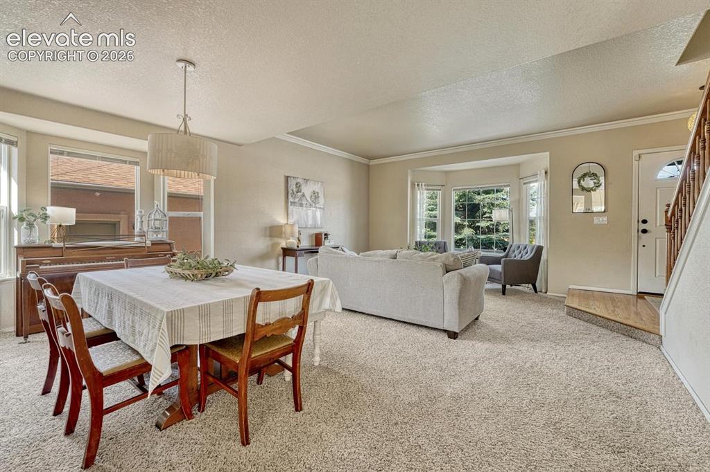 Image 5 of 48: Dining Area