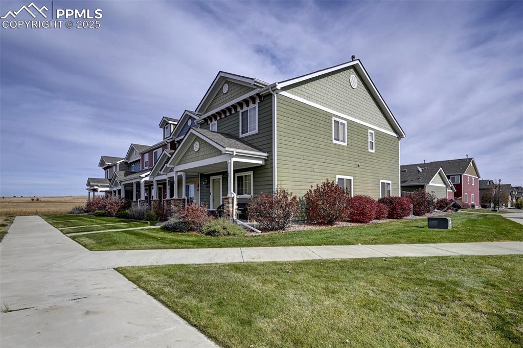 Image 34 of 46: Side of Structure