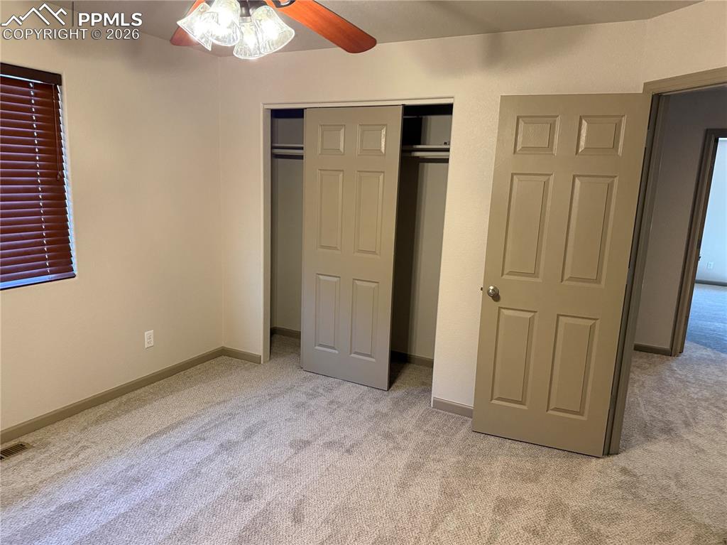 Image 15 of 28: Bedroom