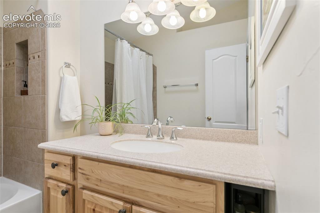 Image 17 of 34: Main level Bathroom