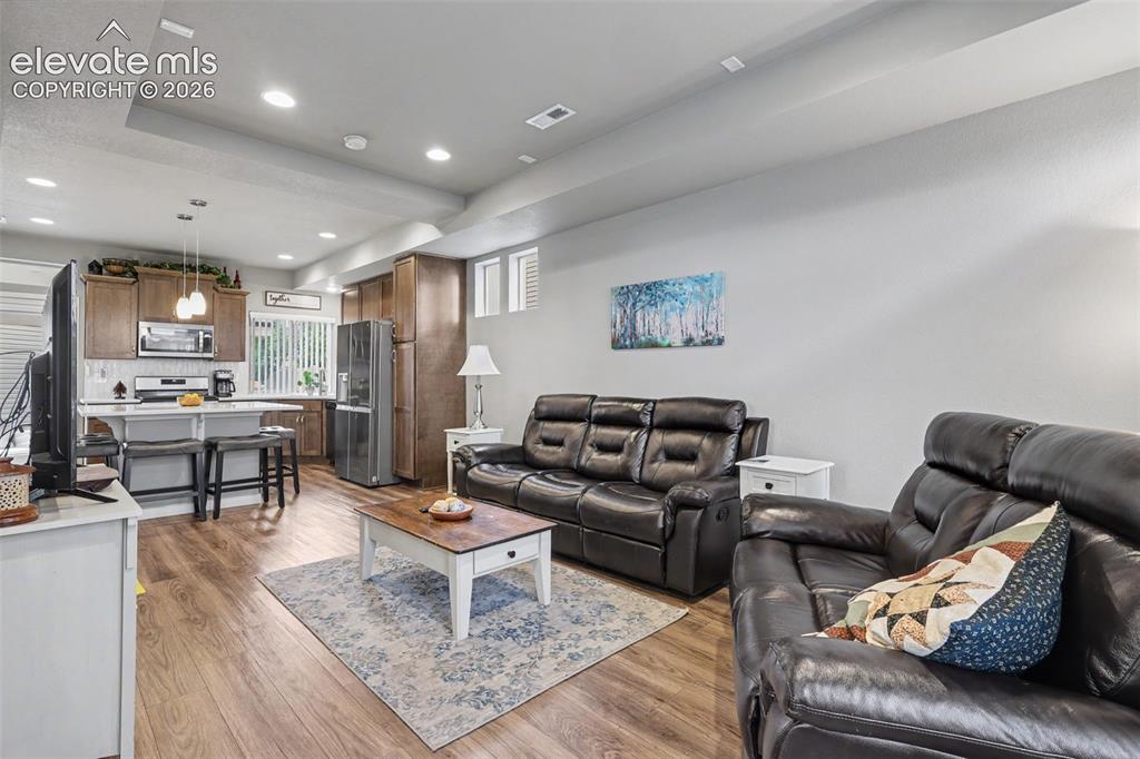 Image 16 of 44: Living Room