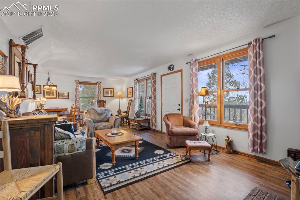 Image 12 of 50: Living Room