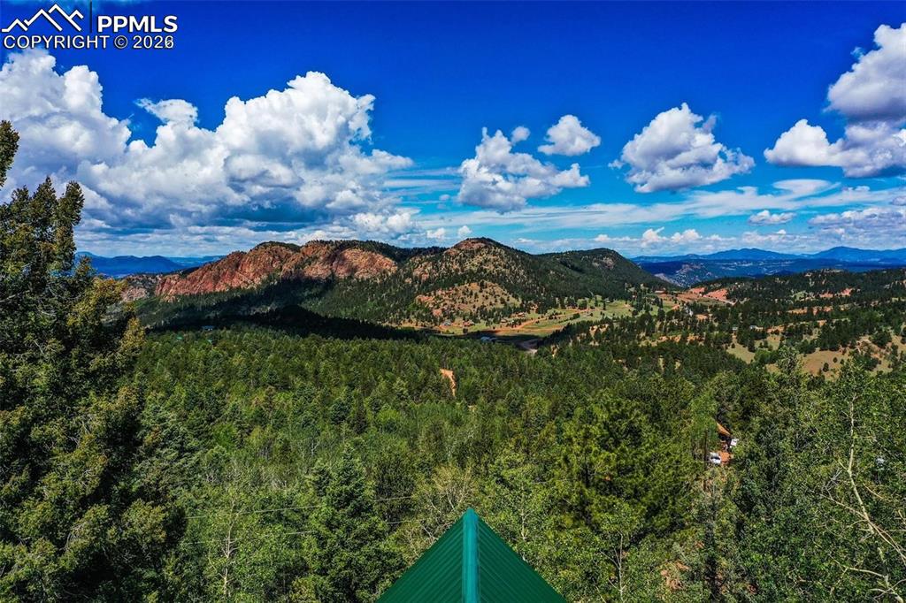 Image 32 of 50: View