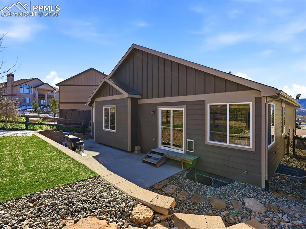 Image 48 of 49: Back of Structure