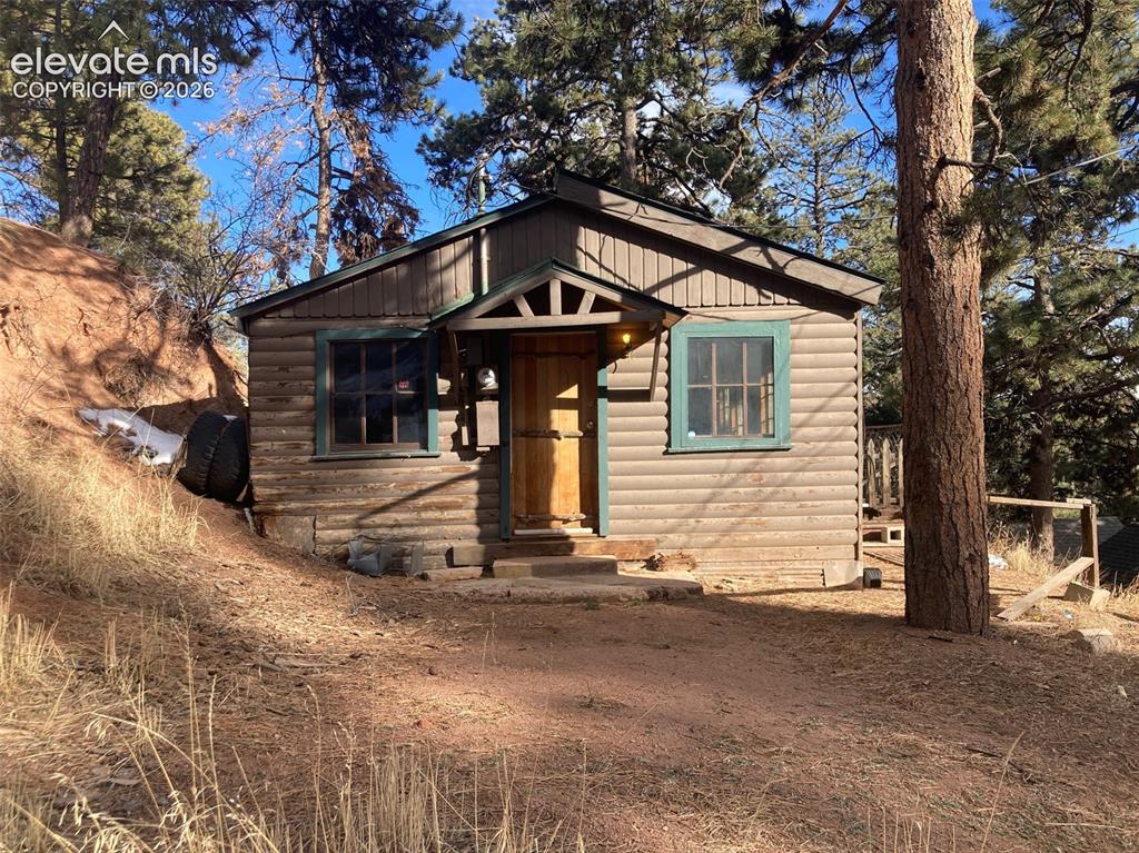 Image 18 of 20: Front of Structure
