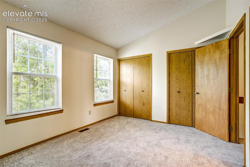 Image 29 of 44: 2nd Bedroom