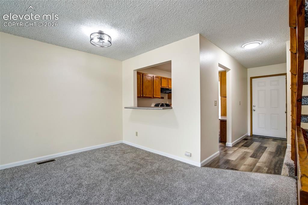 Image 7 of 44: Dining Room