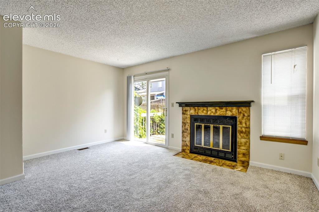 Image 9 of 44: Living Room