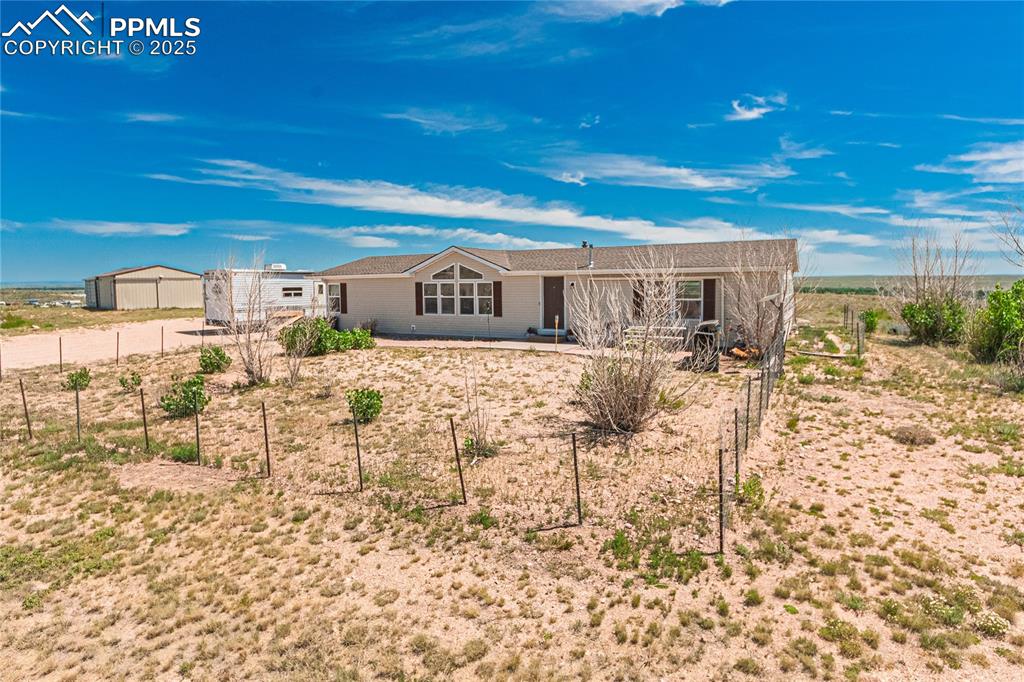 Image 41 of 48: Back of property