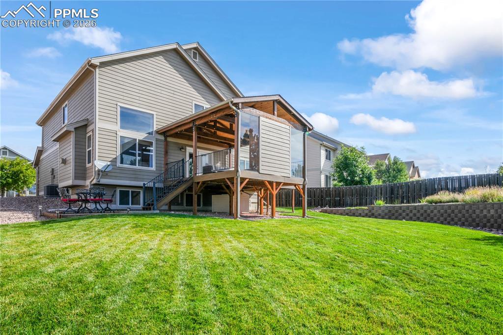 Image 48 of 50: Back of Structure