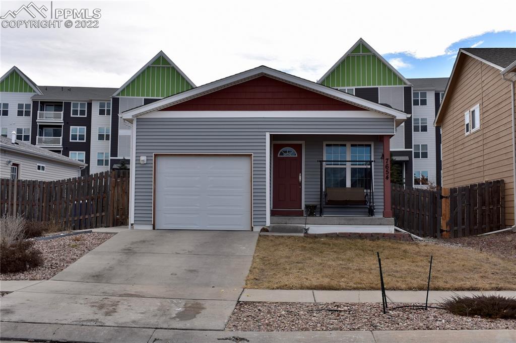 Listing 2155135, Image 5 of 30