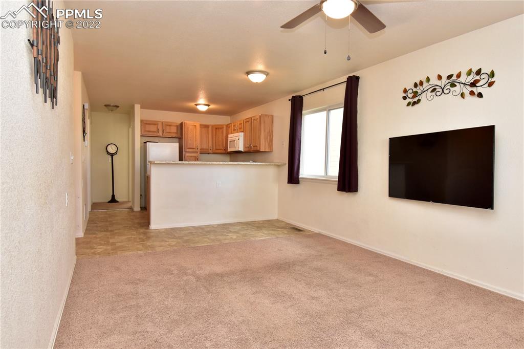 Listing 2155135, Image 6 of 30