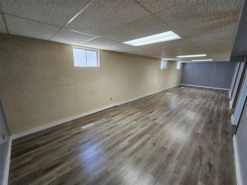 Image 16 of 27: Basement