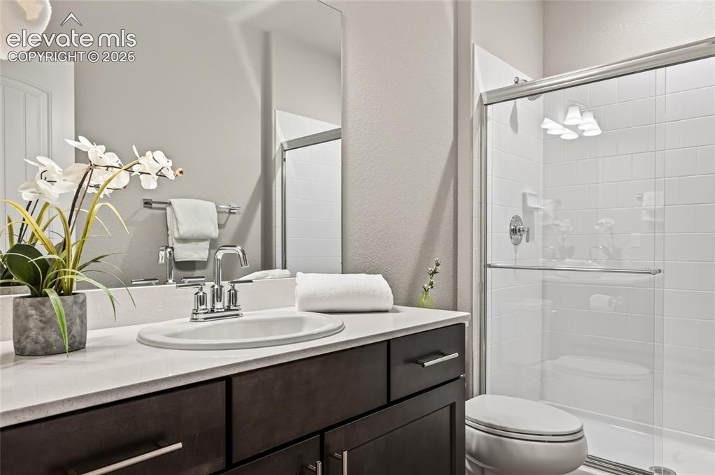 Image 50 of 50: Bathroom