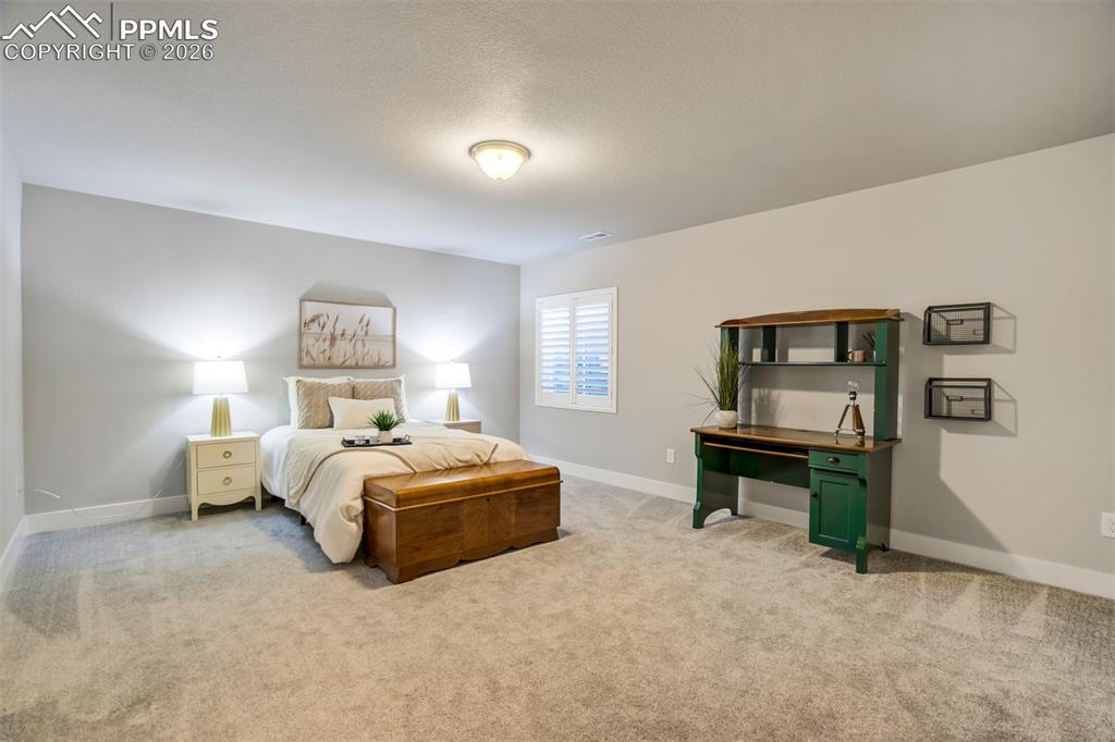 Image 36 of 47: A room that refuses to feel small.