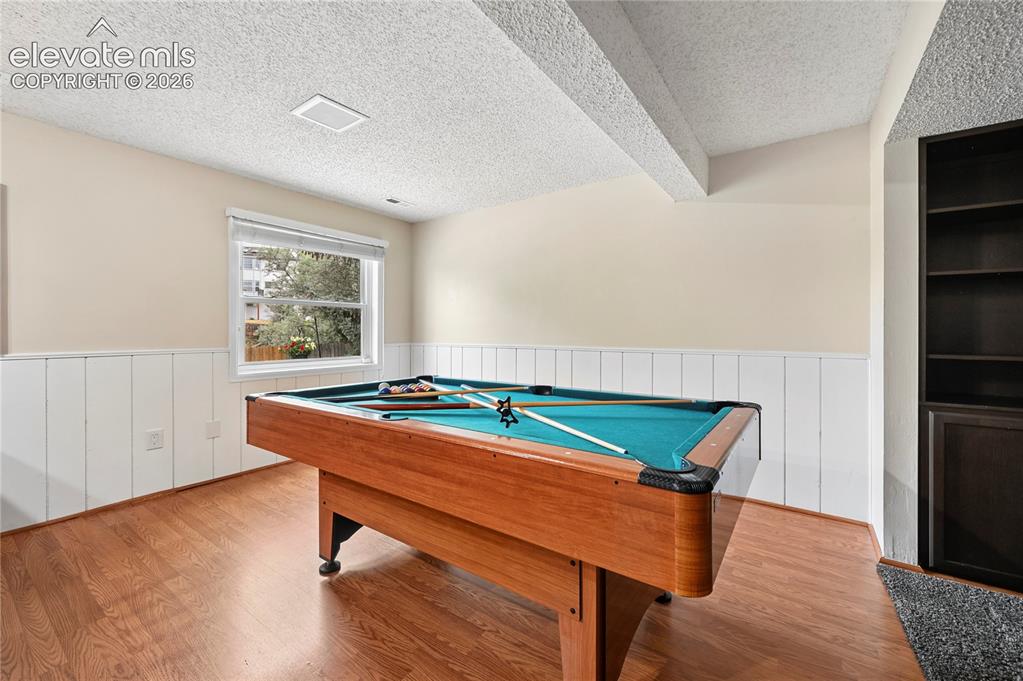 Image 21 of 50: Game Room