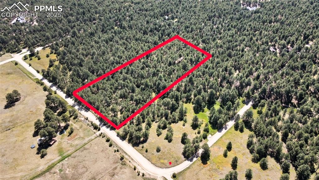 Image 2 of 10: Property Lines are Approximate and not a survey