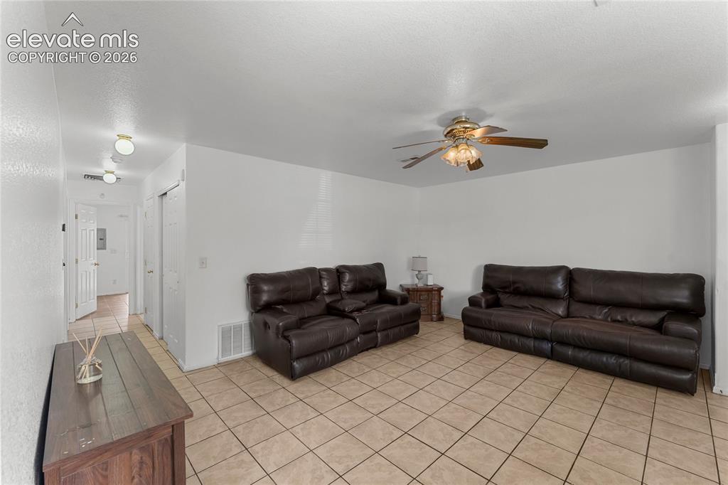 Image 5 of 26: Living Room