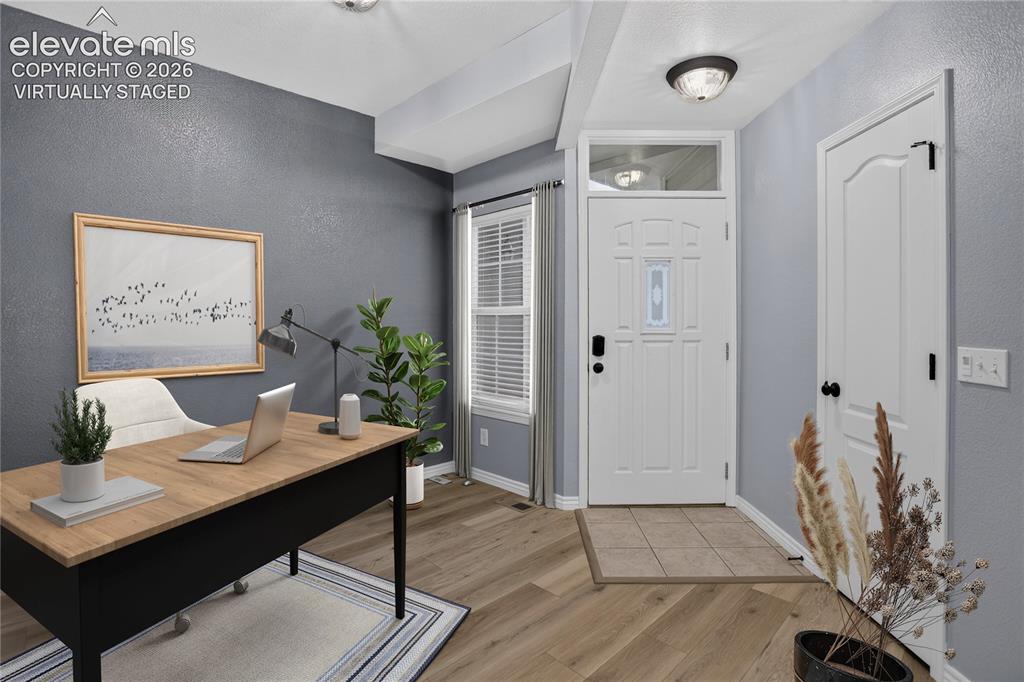 Image 3 of 32: Virtually staged front entry