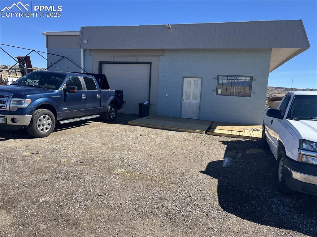 Image 5 of 10: Side showing OHD