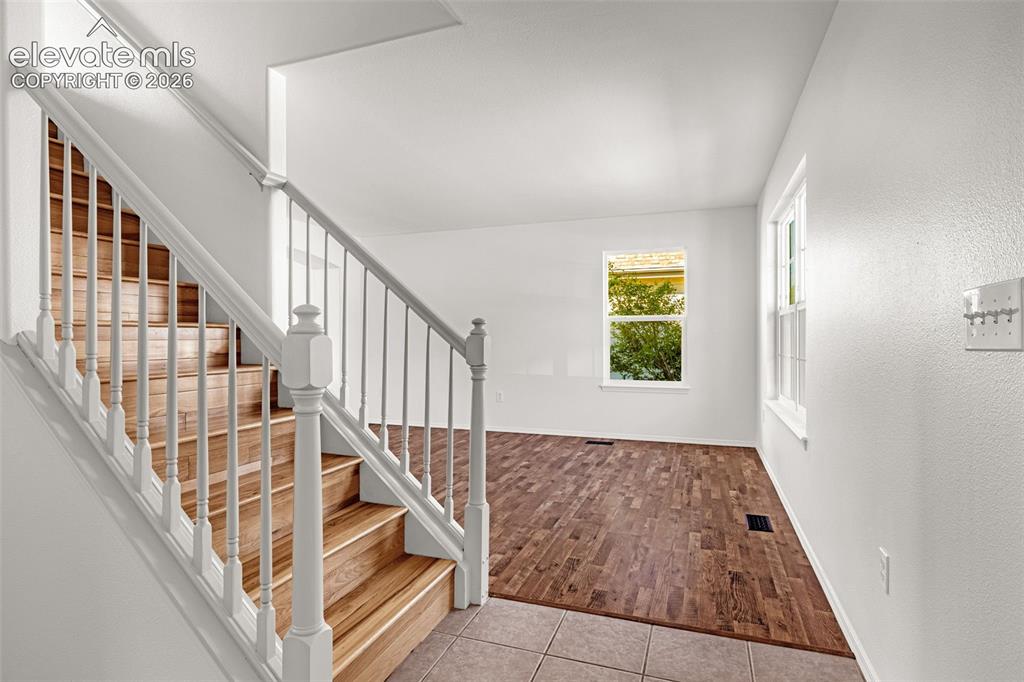 Image 25 of 39: Entrance Foyer