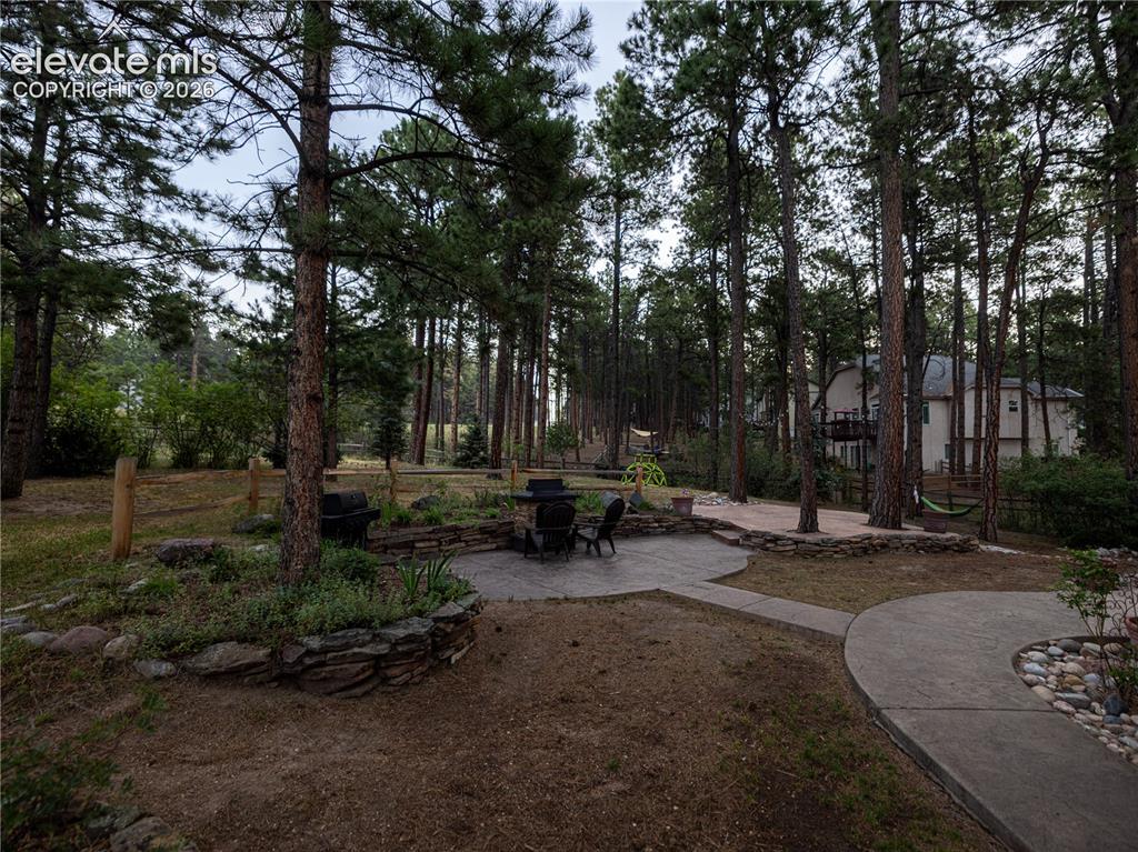 Image 49 of 49: Yard