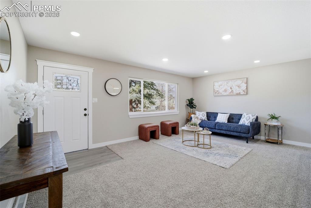 Image 15 of 41: Living Room