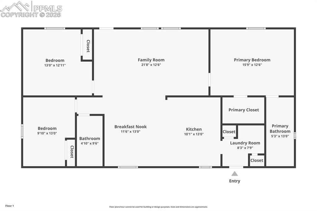 Image 50 of 50: View of floor plan / room layout