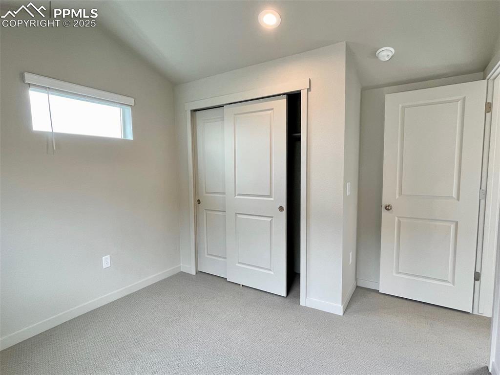 Image 9 of 19: Bedroom