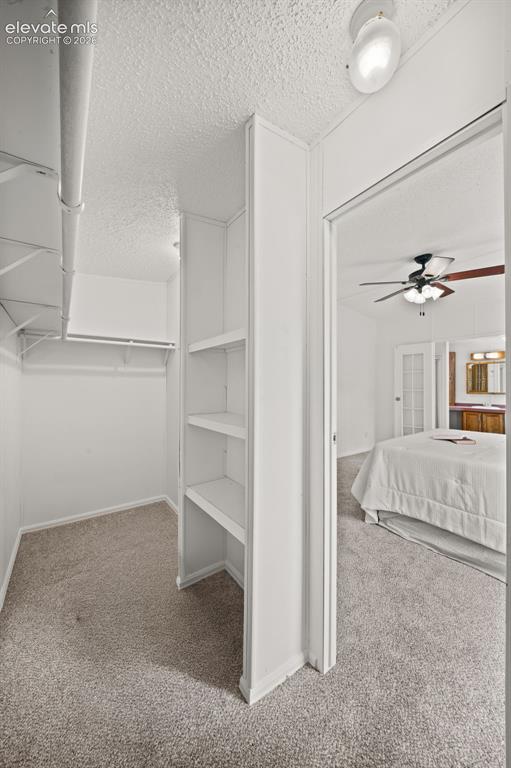 Image 14 of 24: Closet