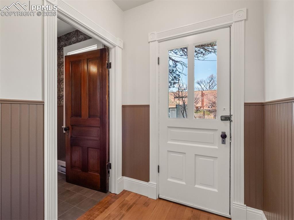 Image 28 of 41: Mud room off the back yard.
