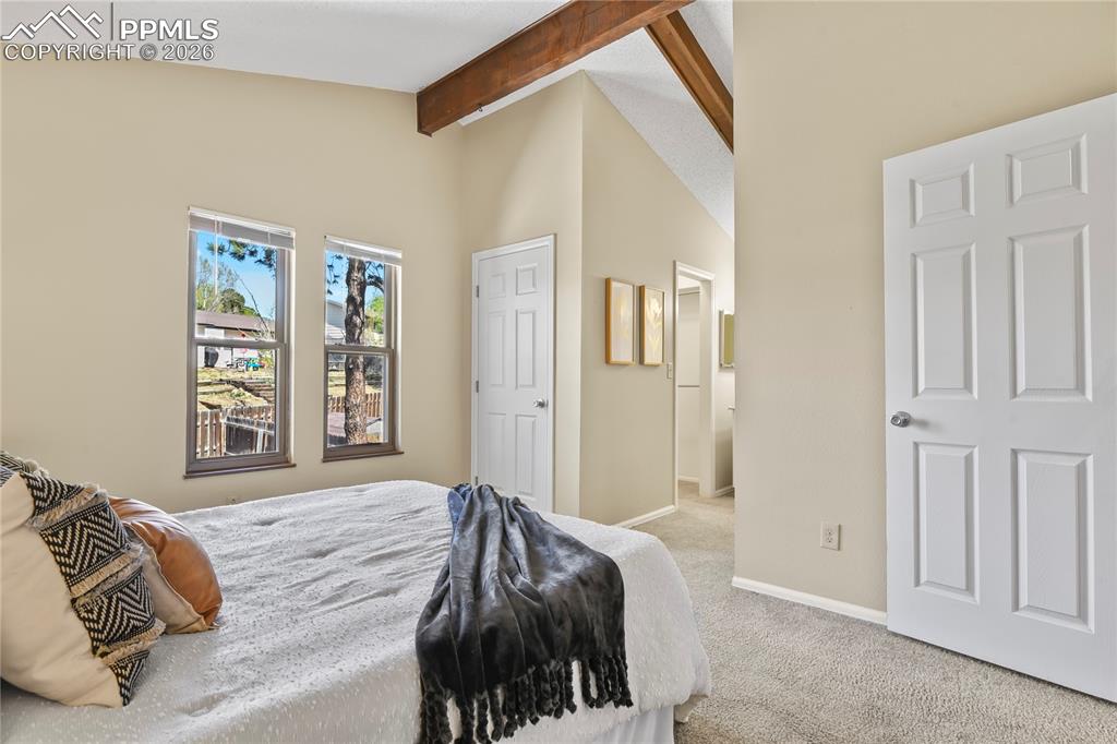 Image 16 of 37: Bedroom