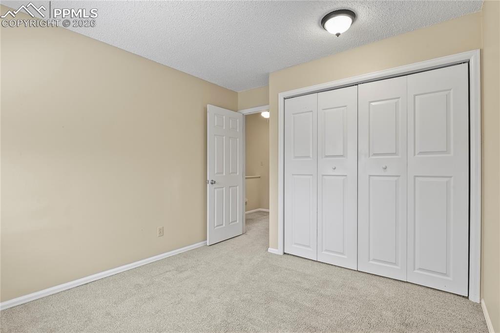 Image 23 of 37: Bedroom