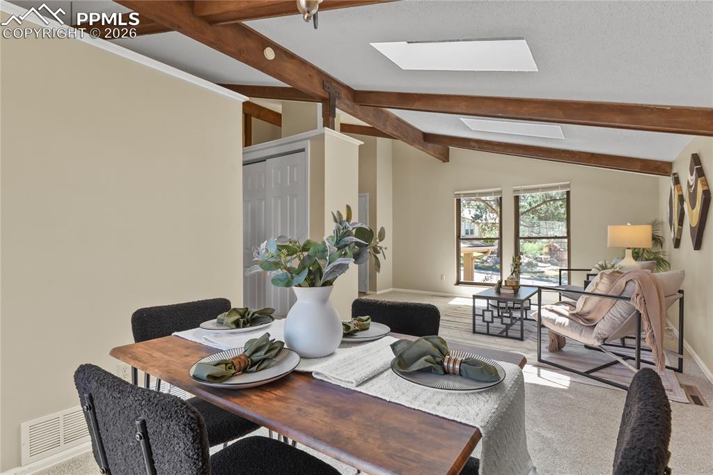 Image 8 of 37: Dining Area