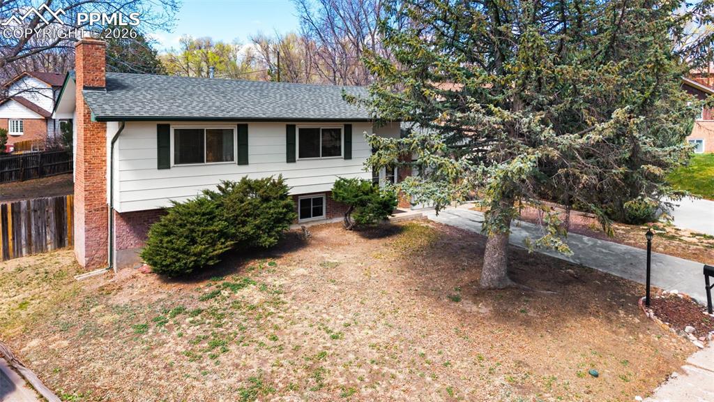 Image 32 of 35: Front of Structure