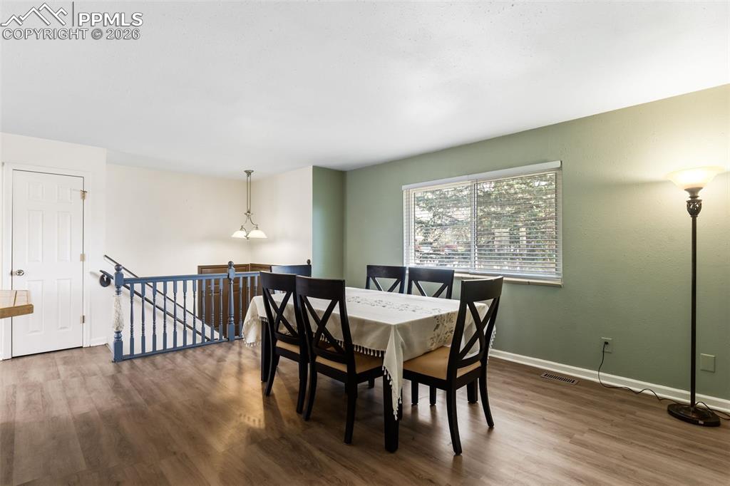 Image 7 of 35: Living Room