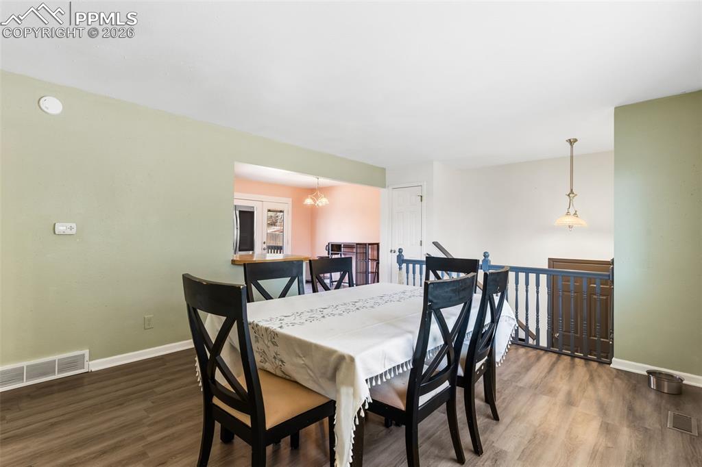 Image 8 of 35: Living Room