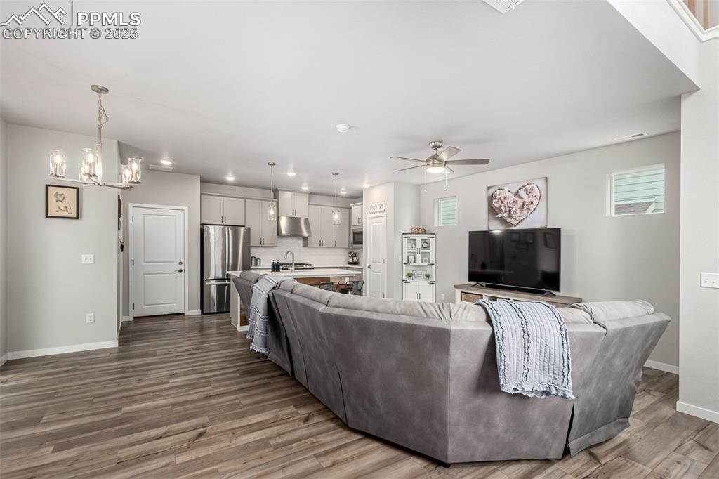 Image 7 of 45: Living Room