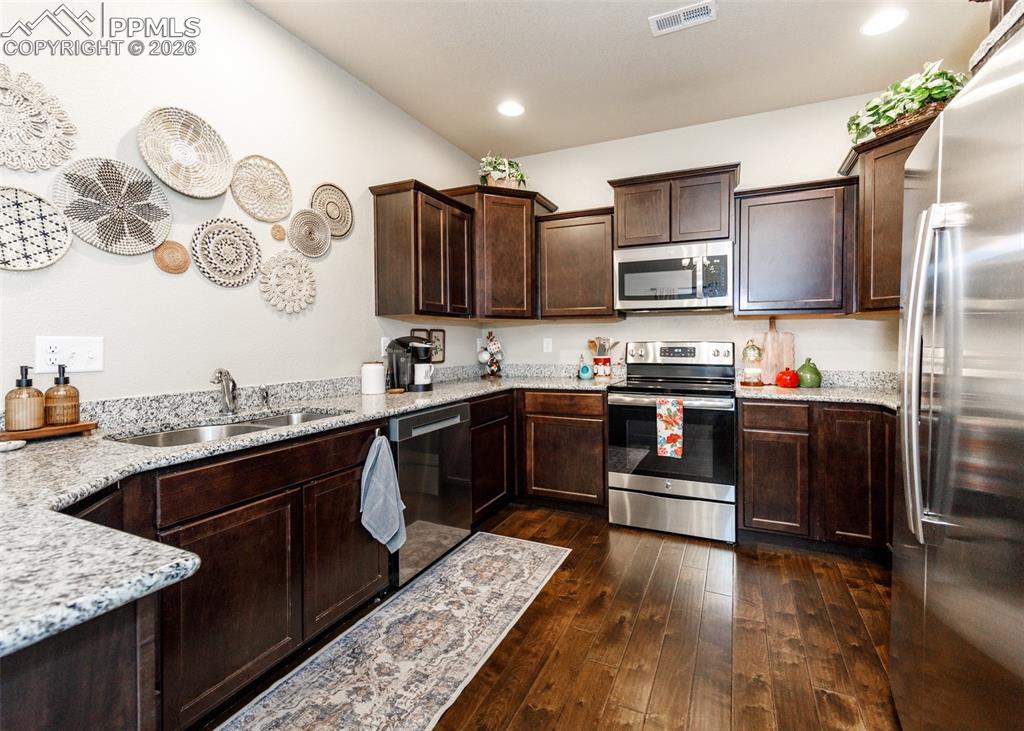 Image 12 of 48: Kitchen