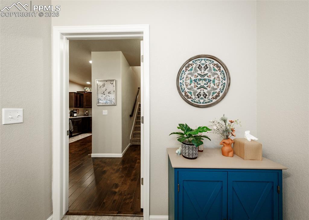 Image 19 of 48: Bathroom