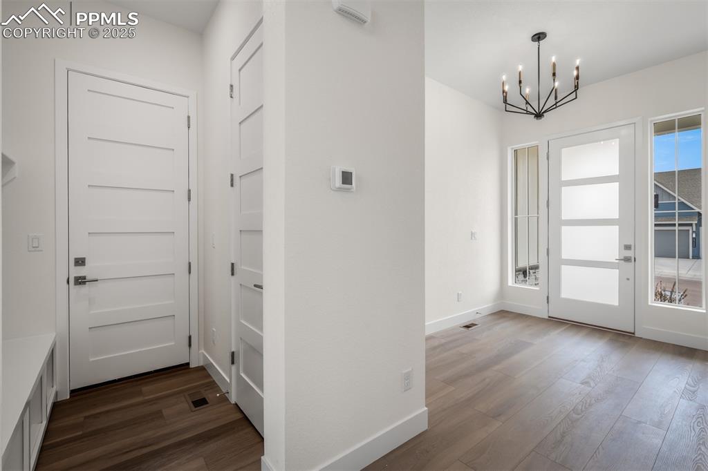 Image 2 of 39: Entry