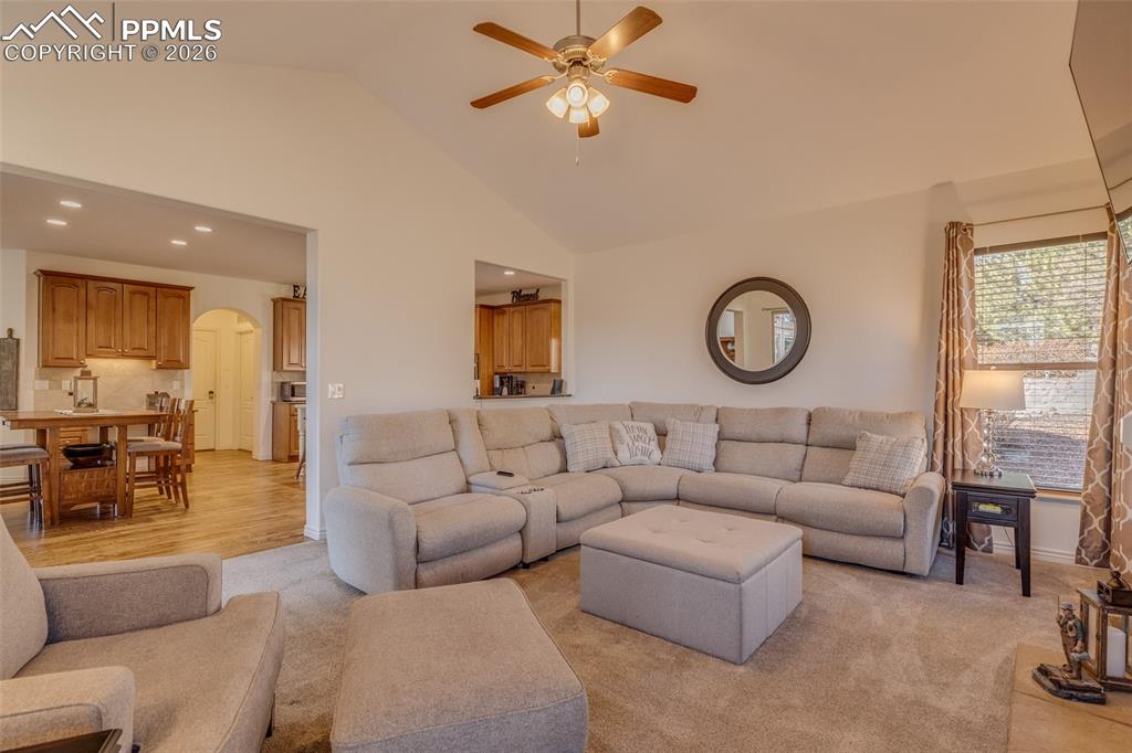 Image 22 of 50: Family Room