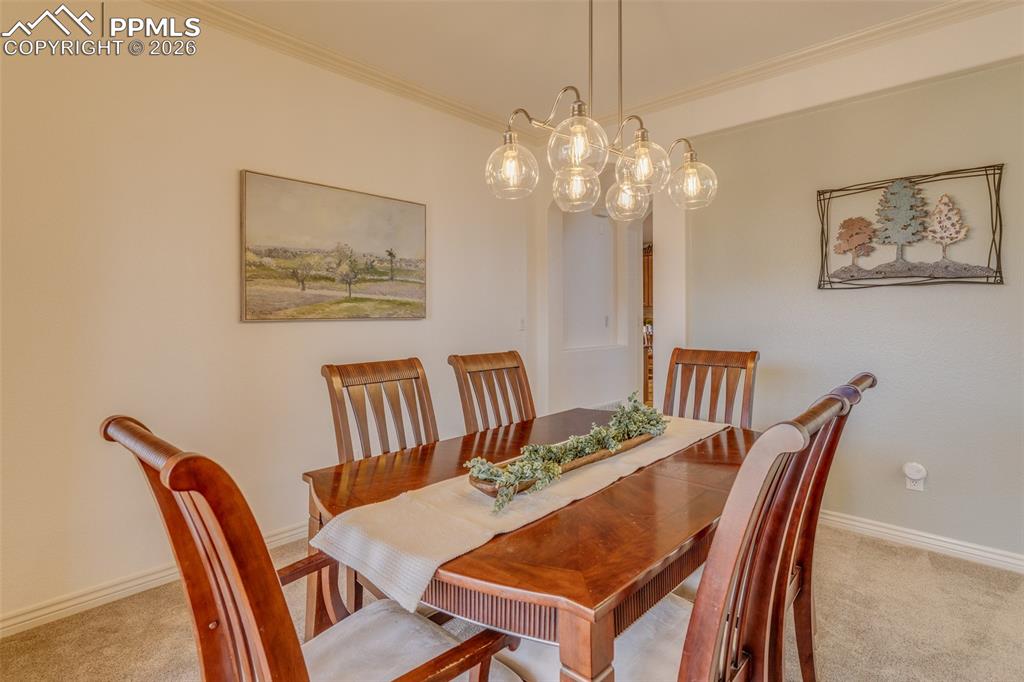 Image 6 of 50: Dining Room