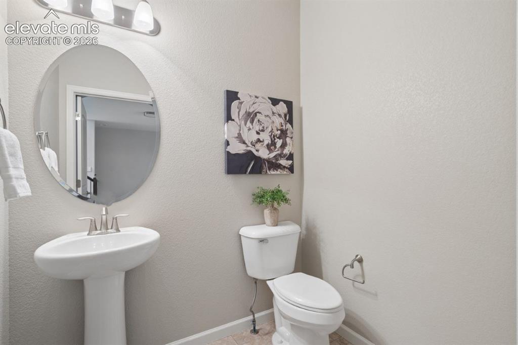 Image 17 of 42: Bathroom