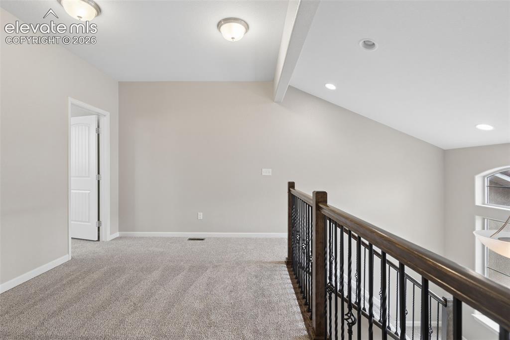 Image 20 of 42: Loft
