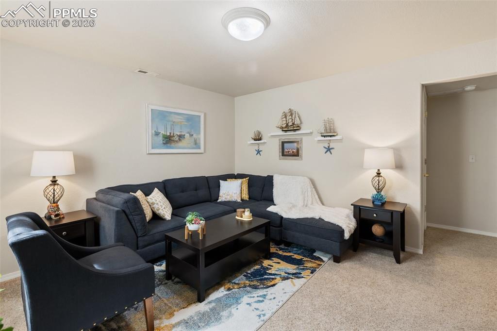 Image 35 of 49: Family Room