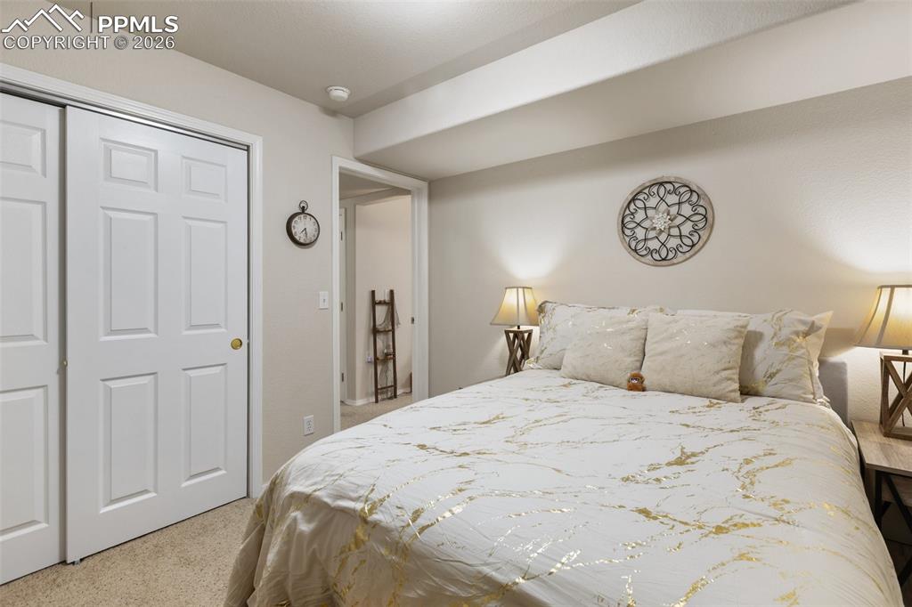 Image 41 of 49: Bedroom