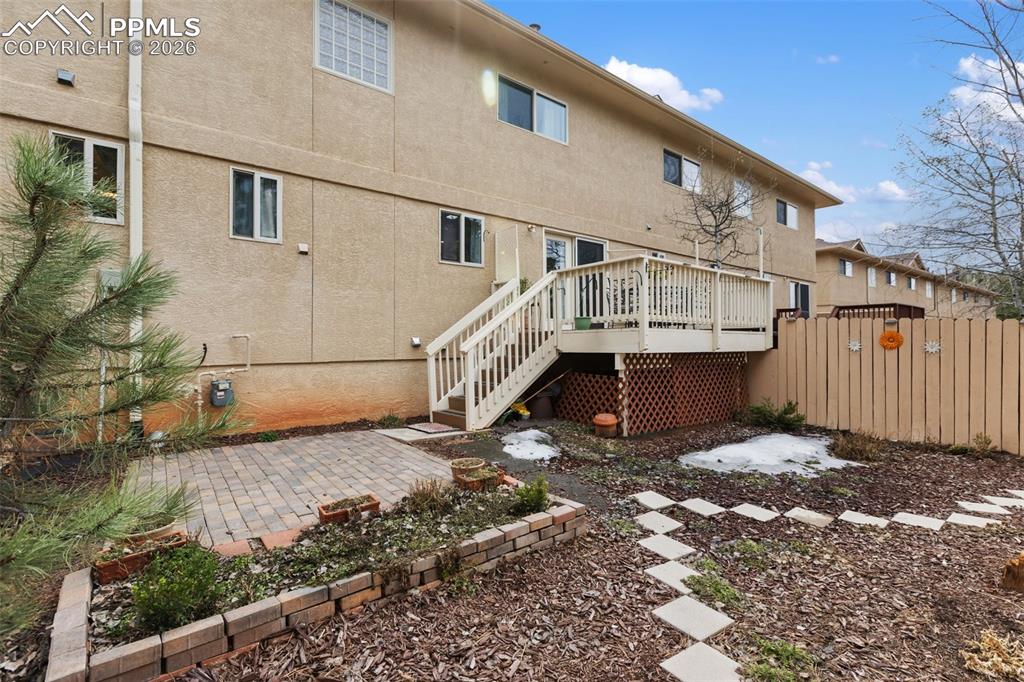 Image 46 of 49: Back of Structure