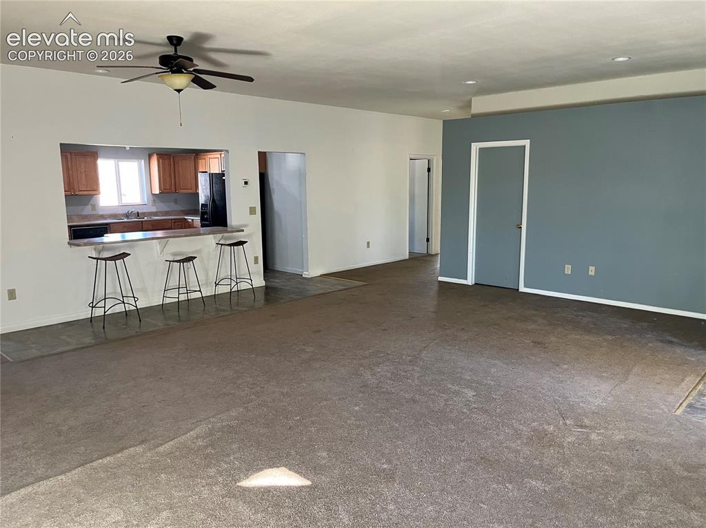 Image 13 of 18: Living Room