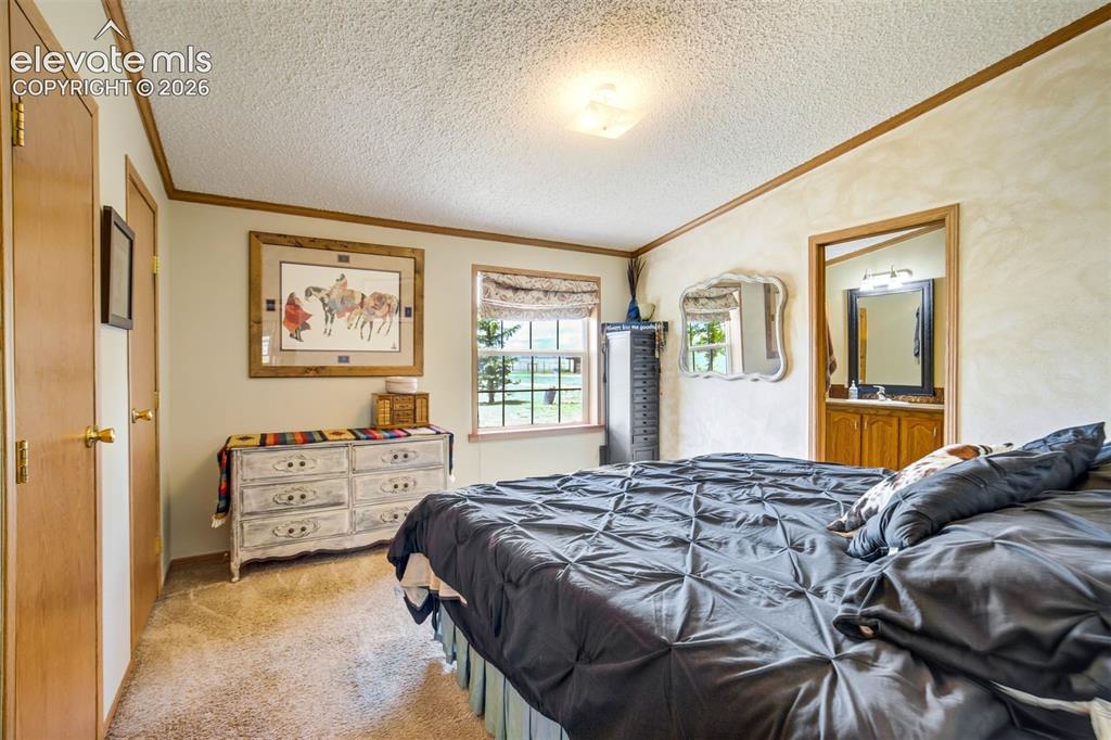 Image 12 of 49: Bedroom